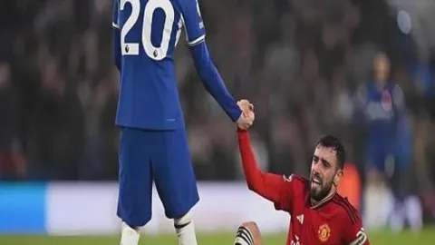 奥格斯堡1-0拜仁慕尼黑第17轮，莱万点球建功